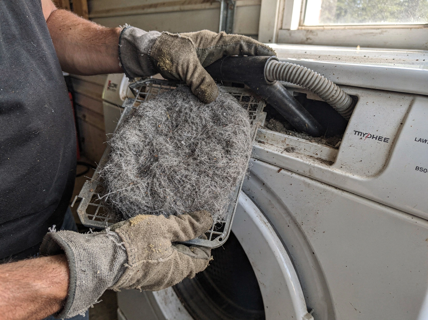 Cleaning Dryer Lint Trap service in Chino, CA